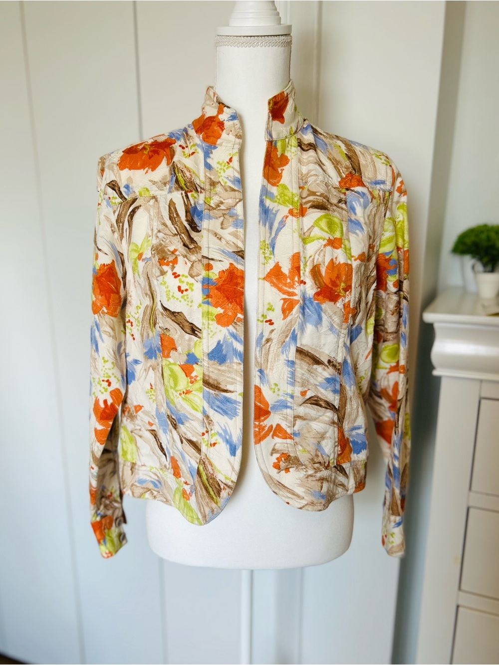 Coldwater Creek Cream Floral Open-Front Blazer with Orange & Blue Accents